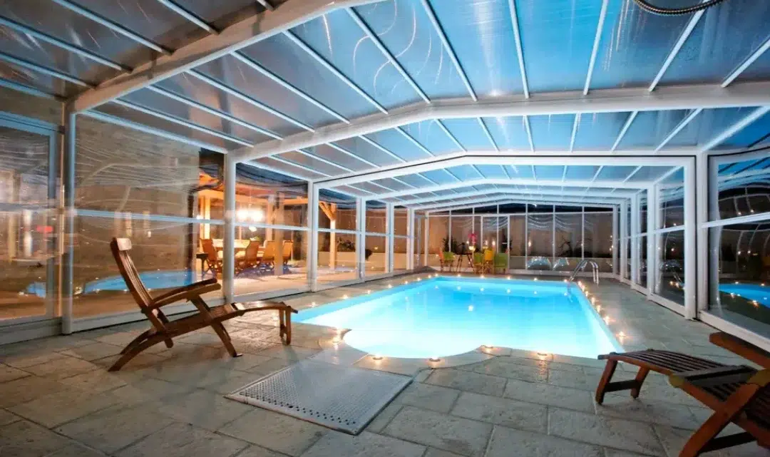 Les différents types d’abris de piscine